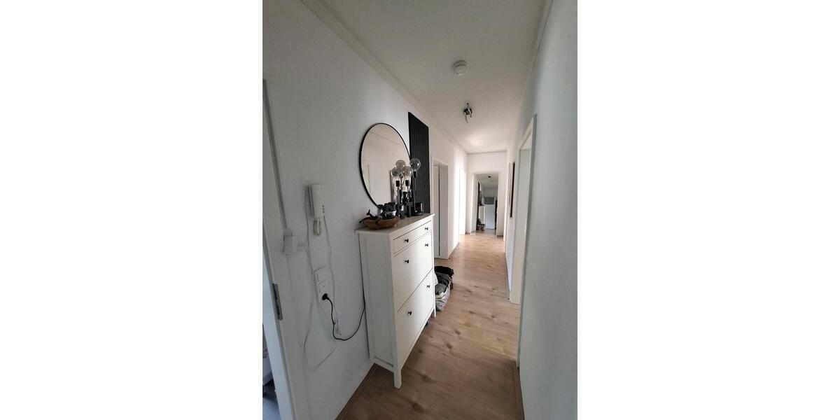 Dachgeschoßwohnung Lünen - 3.5 Zimmer, 59 m&sup2;, 783&euro; | Angebot:26048910