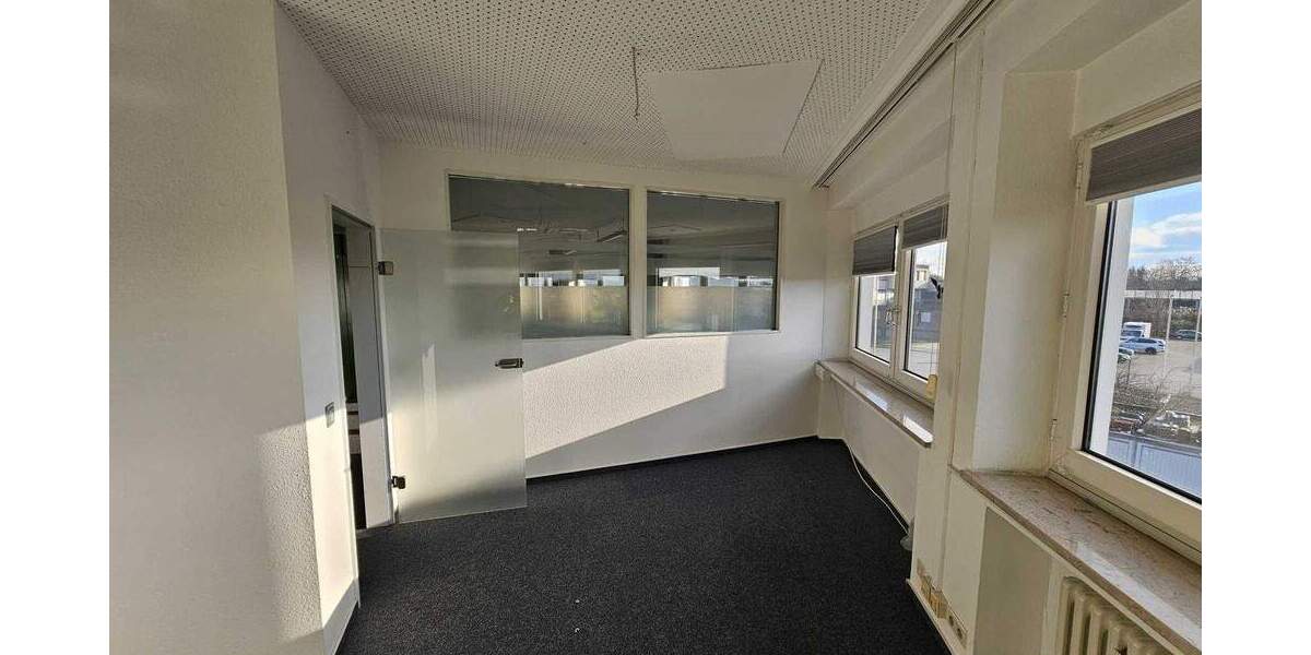 Gewerbeobjekt Recklinghausen Hillerheide - 1 Zimmer, 380 m&sup2;, 3.230&euro; | Angebot:25735424