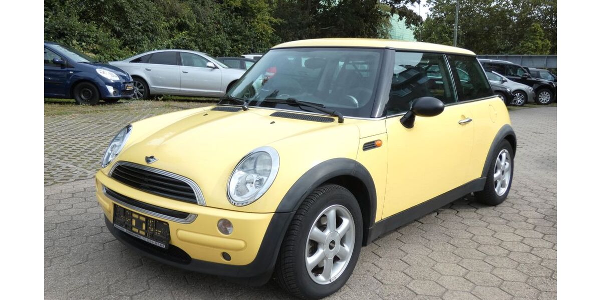 Mini ONE 272.014 km 990 &euro; Bochum 44807