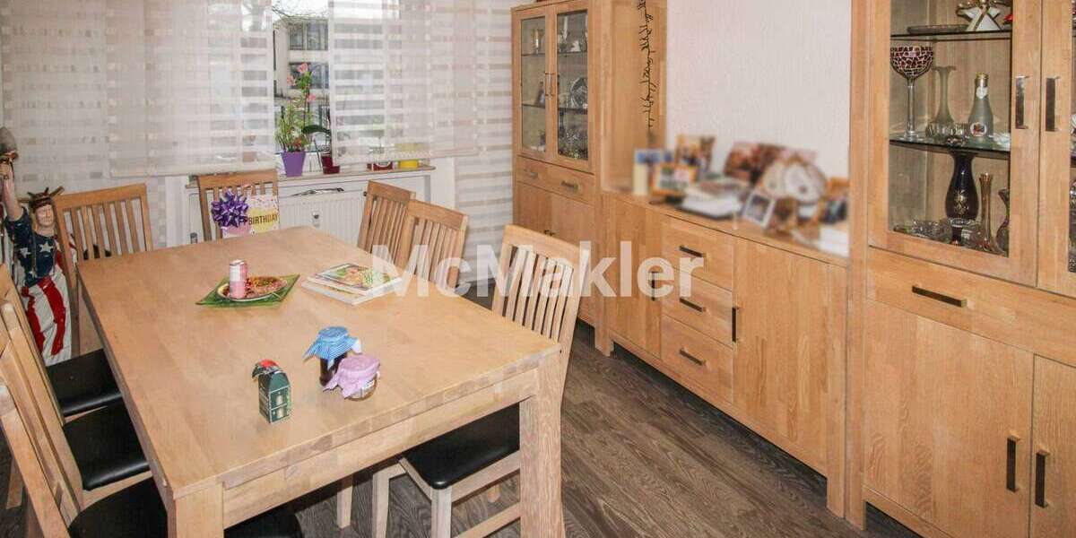 Etagenwohnung Gelsenkirchen Gelsenkirchen-Mitte - 3 Zimmer, 100 m&sup2;, 150.000&euro; | Angebot:26608809