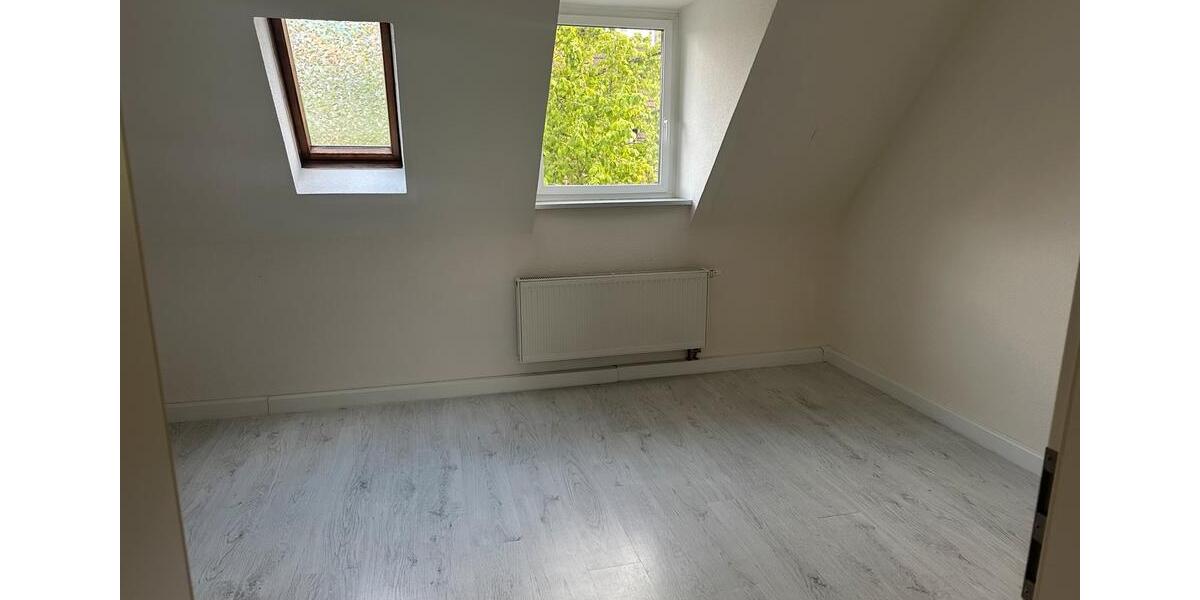 Dachgeschoßwohnung Marl Alt-Marl - 3 Zimmer, 63 m&sup2;, 650&euro; | Angebot:26496097