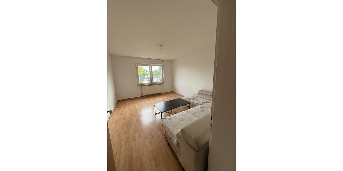 Etagenwohnung Essen Stadtbezirk VI - 3.5 Zimmer, 70 m&sup2;, 650&euro; | Angebot:27539461