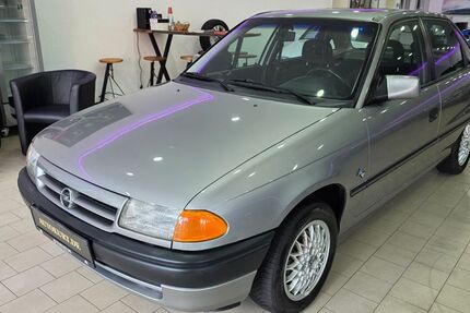 Opel Astra 108.811 km 3.999 &euro; Recklinghausen 45661