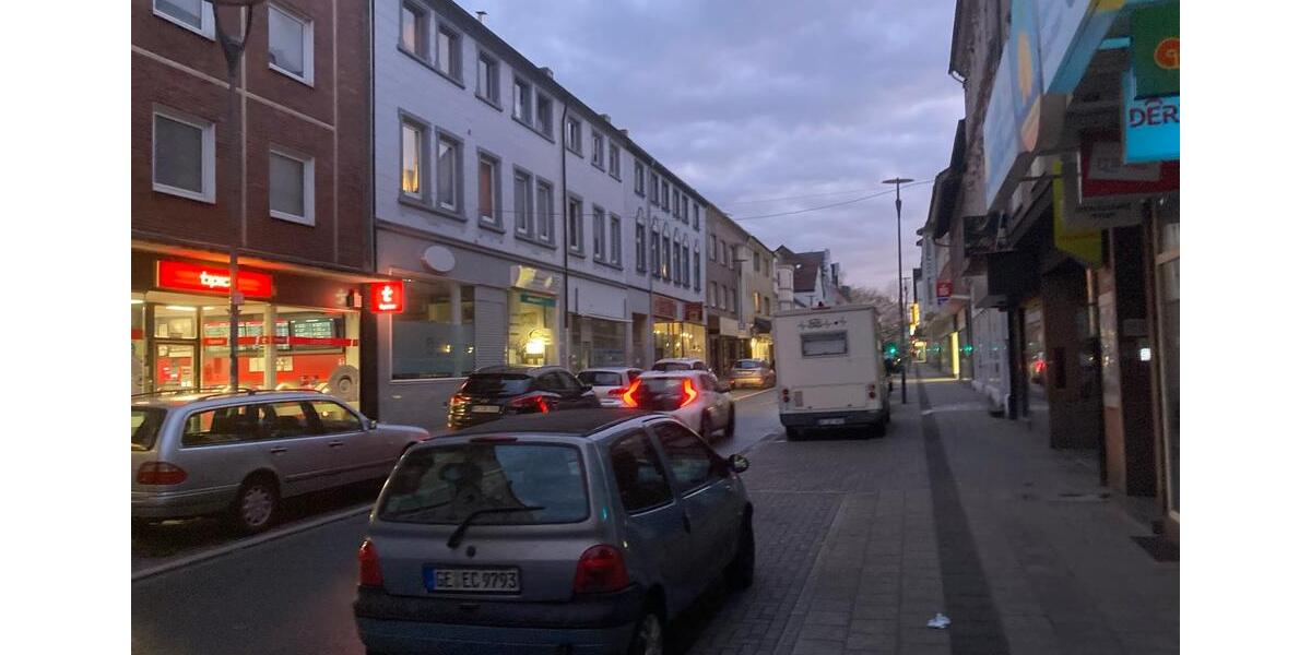 Etagenwohnung Gelsenkirchen Gelsenkirchen-Mitte - 3 Zimmer, 85 m&sup2;, 715&euro; | Angebot:26042249