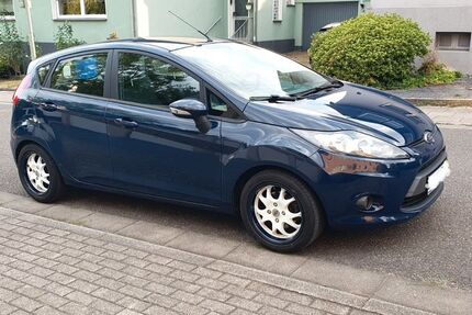 Ford Fiesta 105.800 km 3.999 &euro; Essen 45309