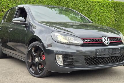 VW Golf 140.000 km 9.100 &euro; Essen 45356