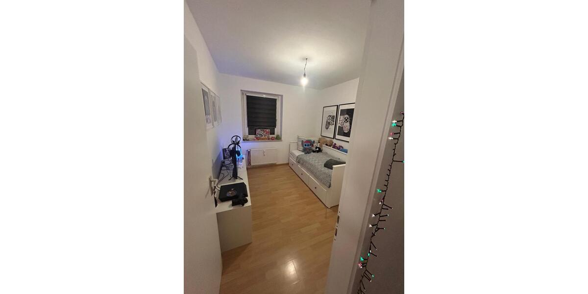 Etagenwohnung Bochum Bochum-Mitte - 3 Zimmer, 90 m&sup2;, 780&euro; | Angebot:24612556