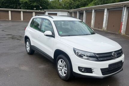 VW Tiguan 38.000 km 9.900 &euro; Bochum 44791