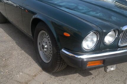 Jaguar XJ12 131.000 km 5.900 &euro; Mülheim-Speldorf 45478