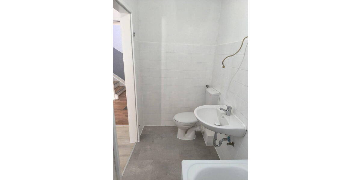 Etagenwohnung Bochum Leithe - 2 Zimmer, 45 m&sup2;, 400&euro; | Angebot:26791659