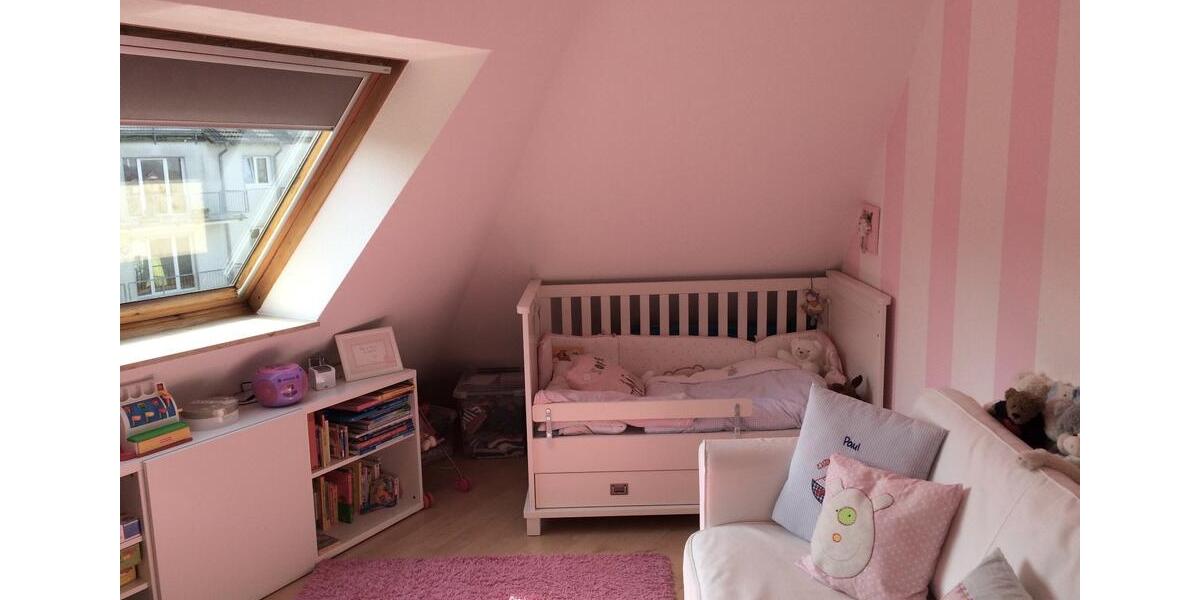 Dachgeschoßwohnung Velbert Velbert-Mitte - 3 Zimmer, 88 m&sup2;, 750&euro; | Angebot:26651763