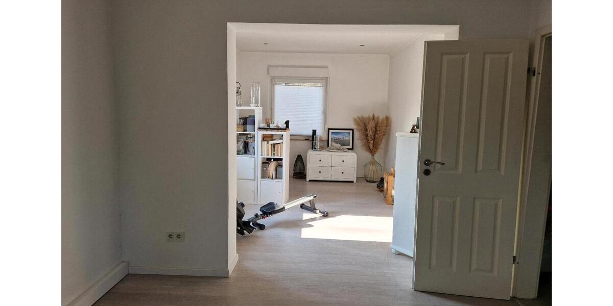 Etagenwohnung Essen Stadtbezirk III - 2 Zimmer, 69 m&sup2;, 930&euro; | Angebot:26028917
