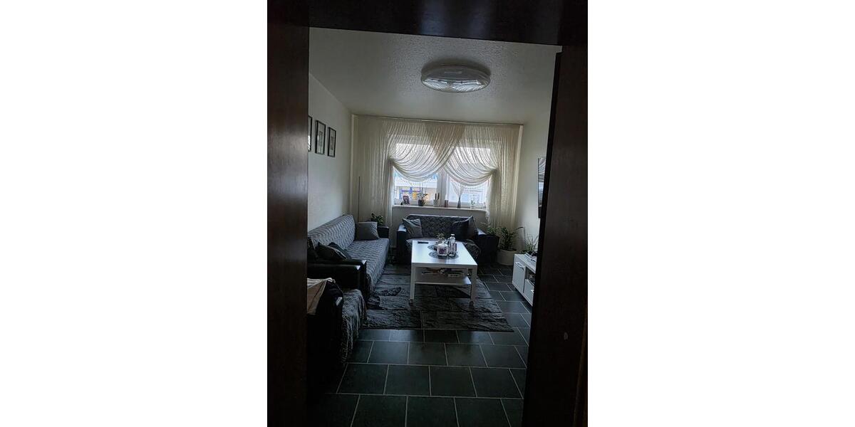 Etagenwohnung Datteln - 2 Zimmer, 83 m&sup2;, 880&euro; | Angebot:26035009