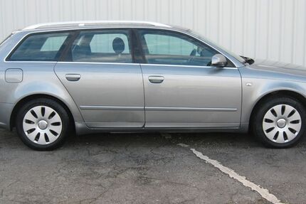 Audi A4 219.999 km 3.890 &euro; Dortmund 44287