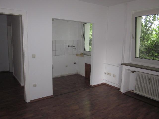 Erdgeschoßwohnung Essen Stadtbezirk IX - 3 Zimmer, 45 m&sup2;, 500&euro; | Angebot:25377678