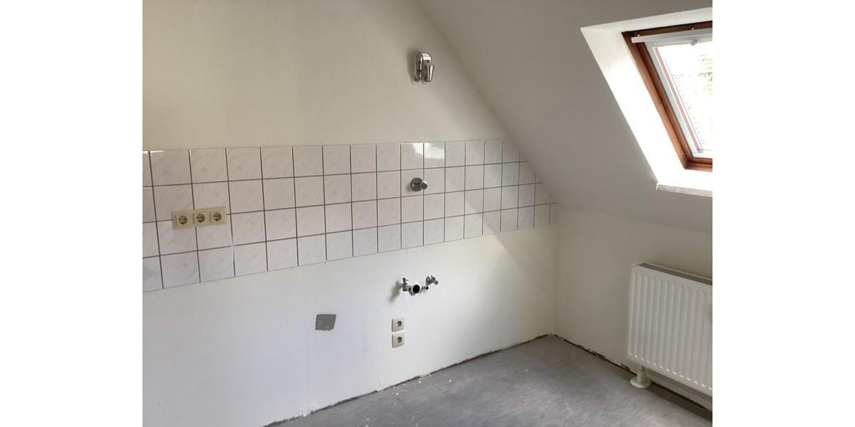 Dachgeschoßwohnung Gelsenkirchen Gelsenkirchen-West - 3 Zimmer, 61 m&sup2;, 461&euro; | Angebot:25166118