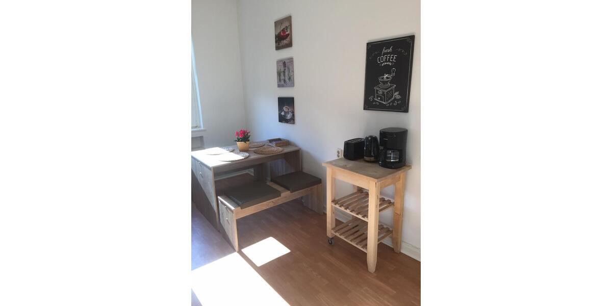 Etagenwohnung Essen Stadtkern - 2 Zimmer, 50 m&sup2;, 1.200&euro; | Angebot:27603642