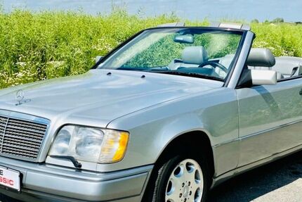 Mercedes-Benz E 320 216.000 km 22.500 &euro; Essen 45127