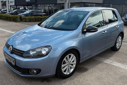 VW Golf 82.731 km 9.900 &euro; Oberhausen 46145