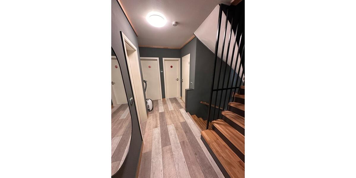 Reihenhaus Lünen - 6 Zimmer, 150 m&sup2;, 490.000&euro; | Angebot:23866148