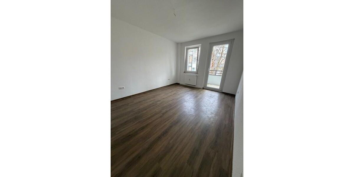 Etagenwohnung Essen Stadtbezirk VI - 2 Zimmer, 68 m&sup2;, 612&euro; | Angebot:25315345
