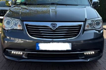 Lancia Voyager 160.500 km 15.900 &euro; Essen 45139