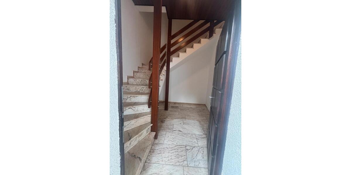 Etagenwohnung Gladbeck Brauck - 4 Zimmer, 100 m&sup2;, 1.050&euro; | Angebot:26560383