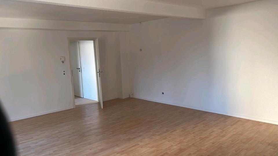 Etagenwohnung Gelsenkirchen Erle - 3 Zimmer, 120 m&sup2;, 1.172&euro; | Angebot:25825811