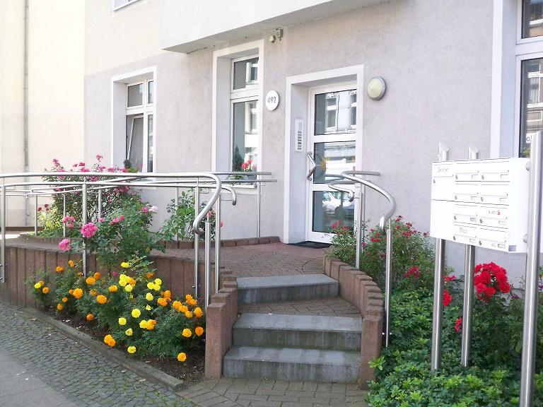 Erdgeschoßwohnung Essen Stadtbezirk VII - 2.5 Zimmer, 62 m&sup2;, 396&euro; | Angebot:26042962