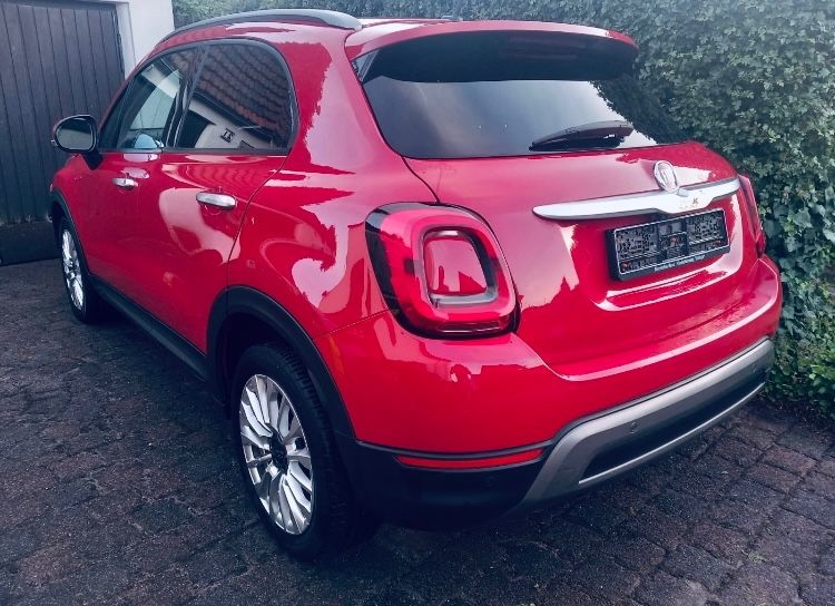 Fiat 500X 127.000 km 8.999 &euro; Gelsenkirchen 45896