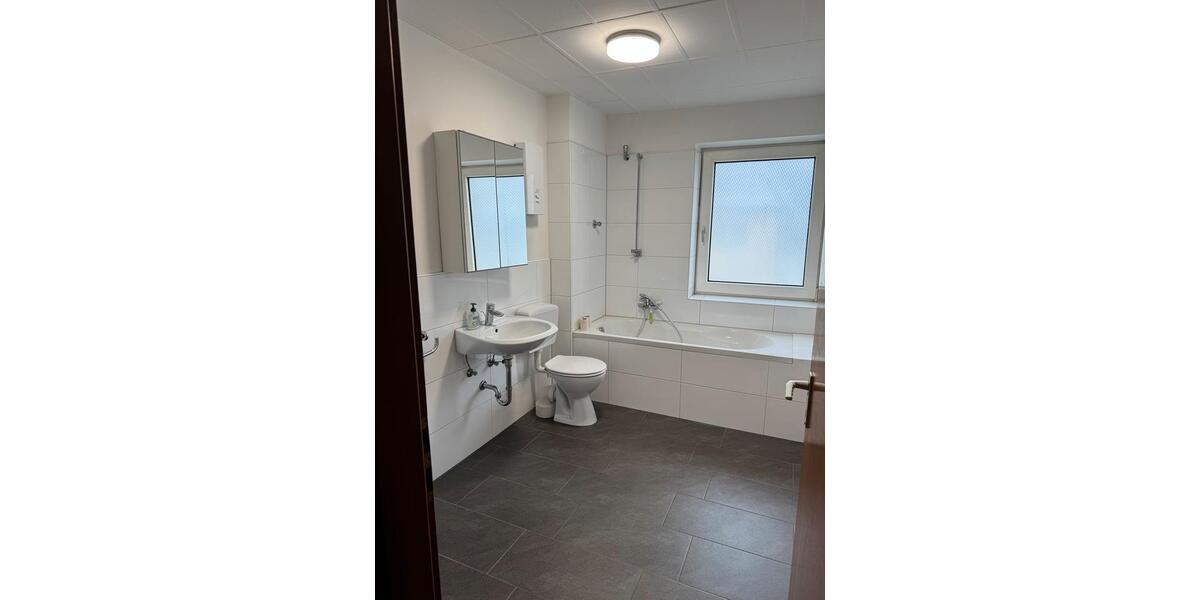 Etagenwohnung Essen Stadtbezirk III - 2 Zimmer, 62 m&sup2;, 695&euro; | Angebot:25195634