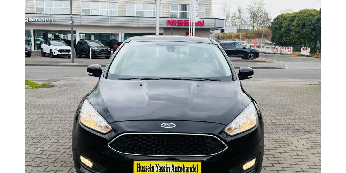 Ford Focus 88.000 km 6.999 &euro; Dortmund 44147