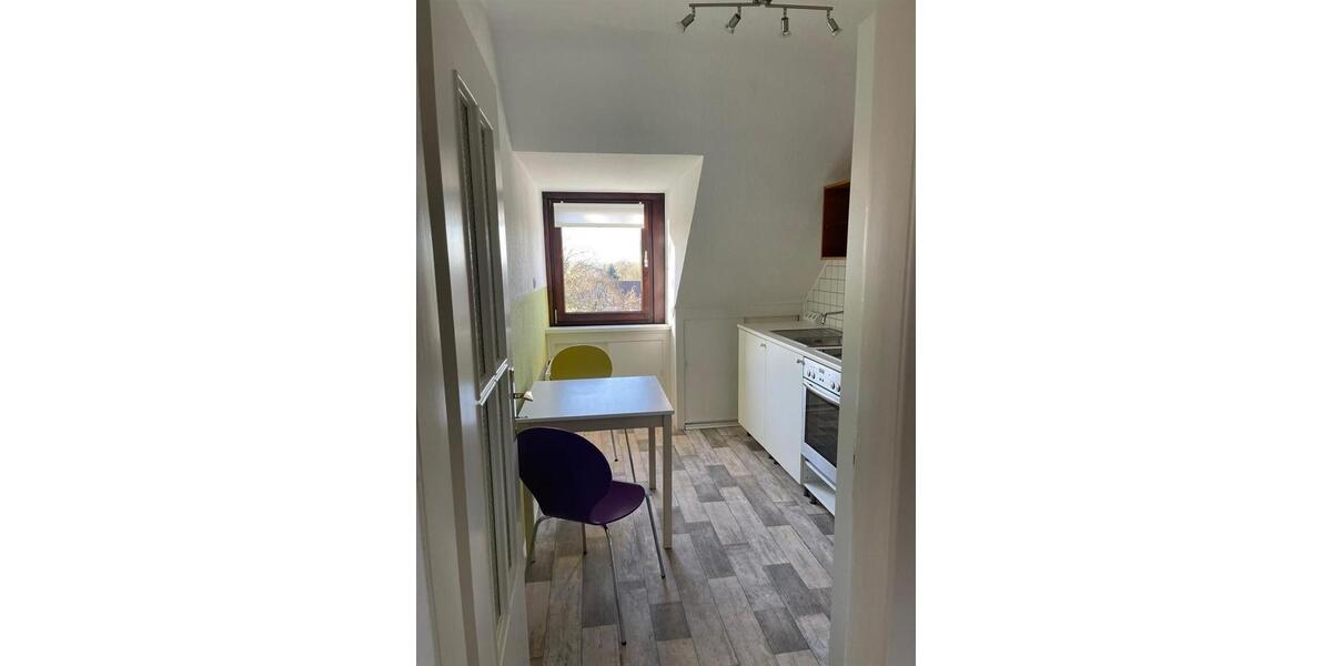 Dachgeschoßwohnung Mülheim an der Ruhr Mellinghofen - 1.5 Zimmer, 35 m&sup2;, 350&euro; | Angebot:26019344