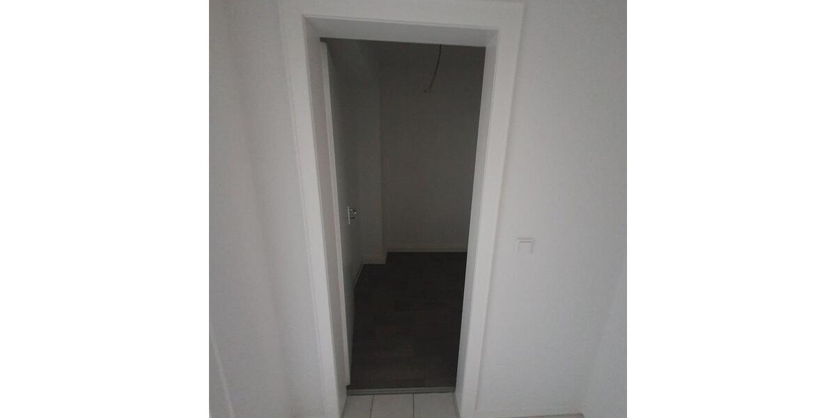 Etagenwohnung Herne Wanne-Bickern - 1 Zimmer, 74 m&sup2;, 500&euro; | Angebot:27606554