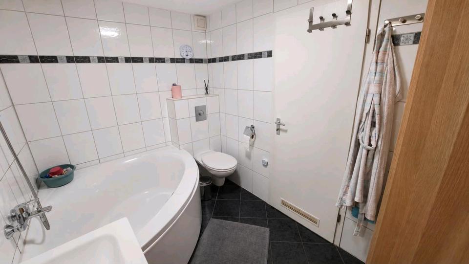 Maisonettenwohnung Essen Stadtbezirk VIII - 4 Zimmer, 95 m&sup2;, 350.000&euro; | Angebot:27620904