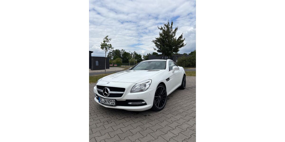 Mercedes-Benz SLK 200 217.340 km 12.290 &euro; Dorsten 46282