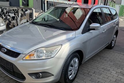 Ford Focus 144.000 km 2.990 &euro; Essen 45143