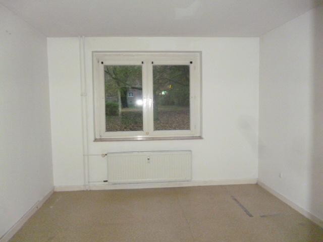 Erdgeschoßwohnung Essen Stadtbezirk III - 2.5 Zimmer, 58 m&sup2;, 459&euro; | Angebot:26042316