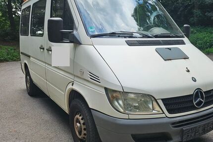 Mercedes-Benz Sprinter 139.000 km 4.990 &euro; Essen 45139