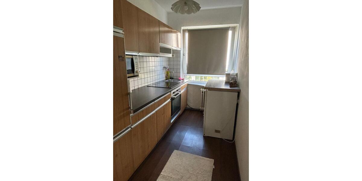 Etagenwohnung Essen Stadtkern - 1 Zimmer, 40 m&sup2;, 750&euro; | Angebot:27604811