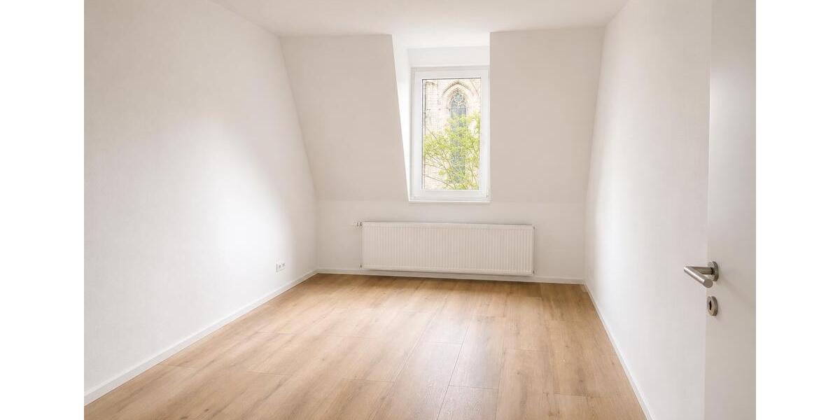 Dachgeschoßwohnung Mülheim an der Ruhr Rechtsruhr-Nord - 3 Zimmer, 70 m&sup2;, 1.150&euro; | Angebot:26609187
