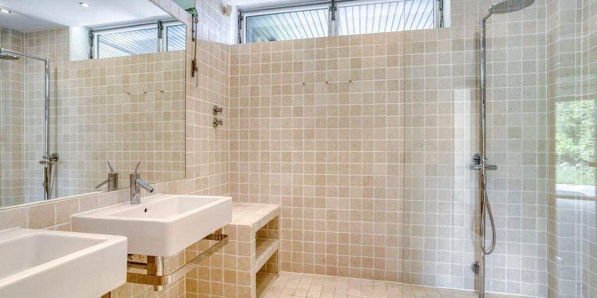 Mehrfamilienhaus, Wohnhaus Mülheim an der Ruhr Saarn/Mintard - 5 Zimmer, 250 m&sup2;, 1.345.000&euro; | Angebot:25683639