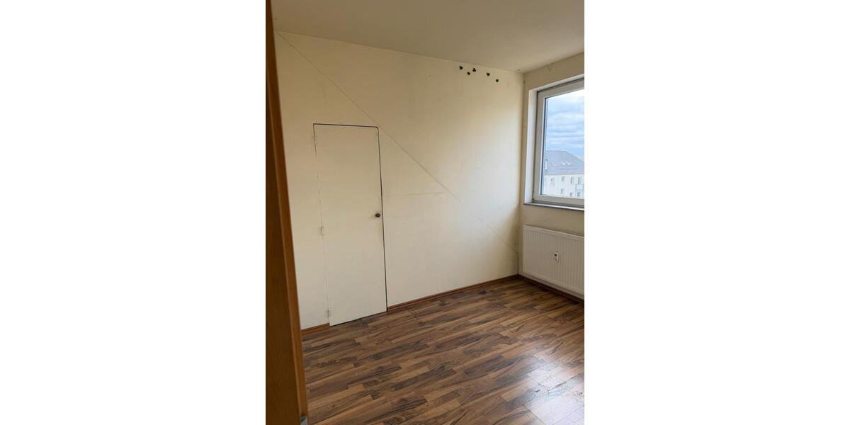 Dachgeschoßwohnung Gelsenkirchen Gelsenkirchen-Nord - 3.5 Zimmer, 76 m&sup2;, 530&euro; | Angebot:25976719