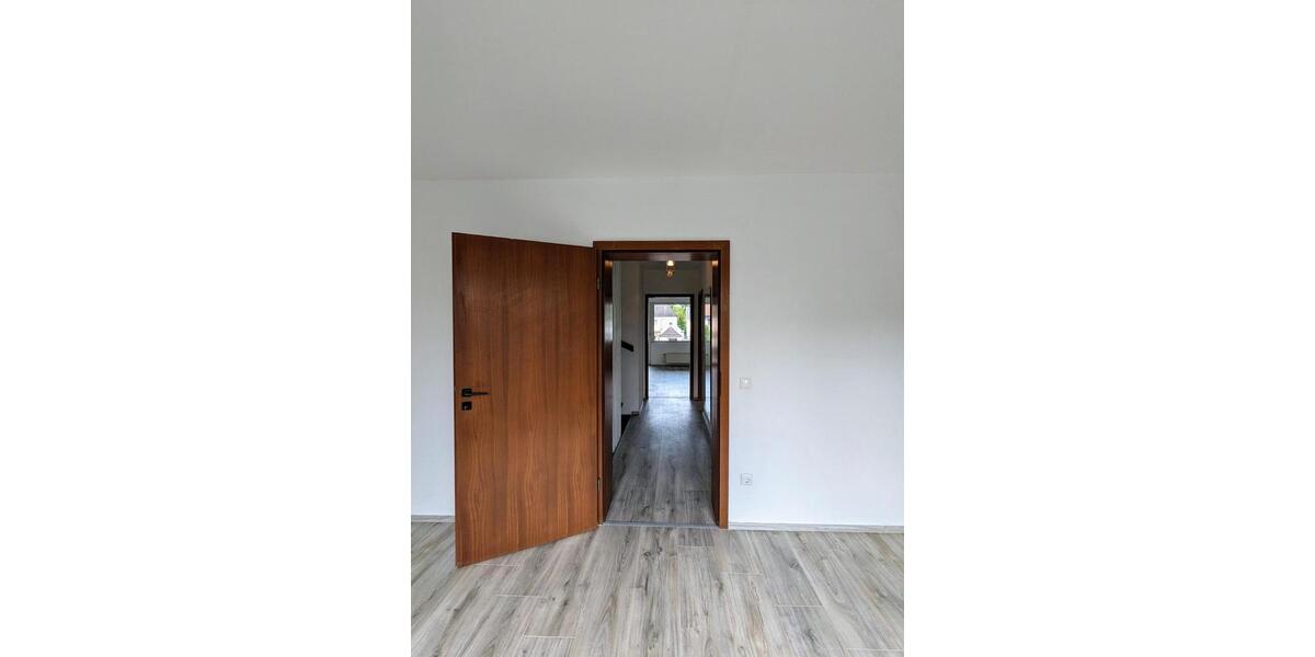 Doppelhaushälfte Dinslaken Lohberg - 4 Zimmer, 124 m&sup2;, 1.850&euro; | Angebot:26523211