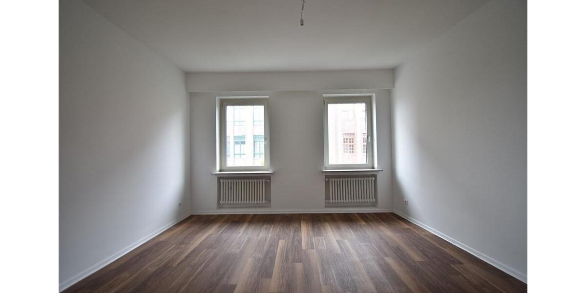 Etagenwohnung Oberhausen - 3 Zimmer, 109 m&sup2;, 1.165&euro; | Angebot:25222367