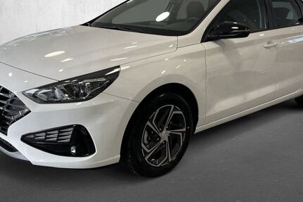 Hyundai i30 62.184 km 14.990 &euro; Recklinghausen 45657