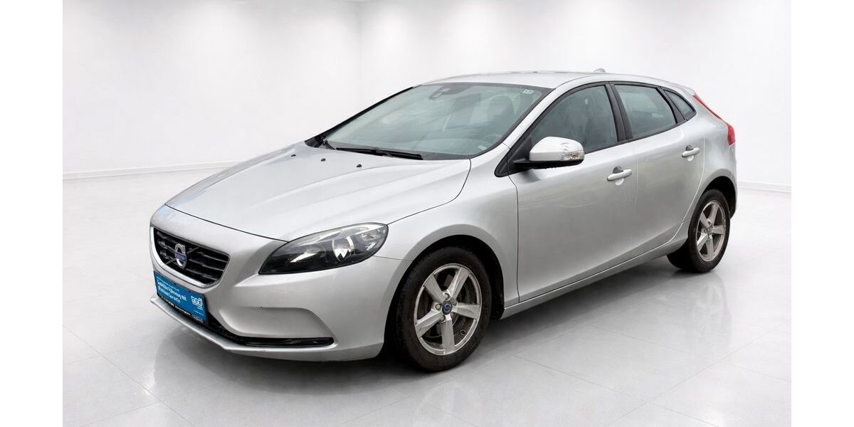 Volvo V40 150.000 km 9.999 &euro; Recklinghausen, Germany 45661