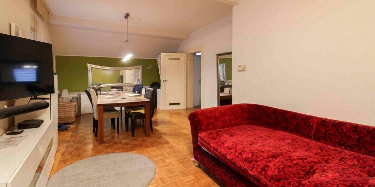 Mehrfamilienhaus, Wohnhaus Bochum Laer - 6 Zimmer, 320.000&euro; | Angebot:26093556