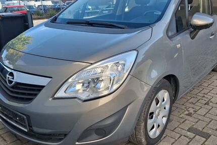 Opel Meriva 131.000 km 2.400 &euro; Bottrop 46238