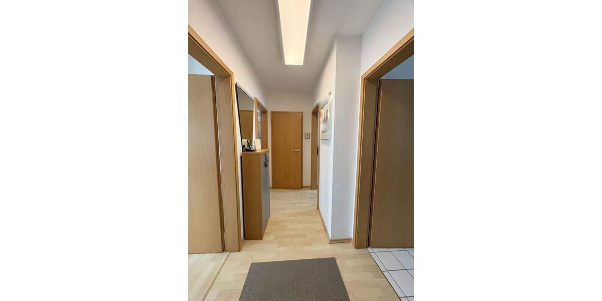 Etagenwohnung Bochum Stiepel - 2 Zimmer, 61 m&sup2;, 198.000&euro; | Angebot:25692712